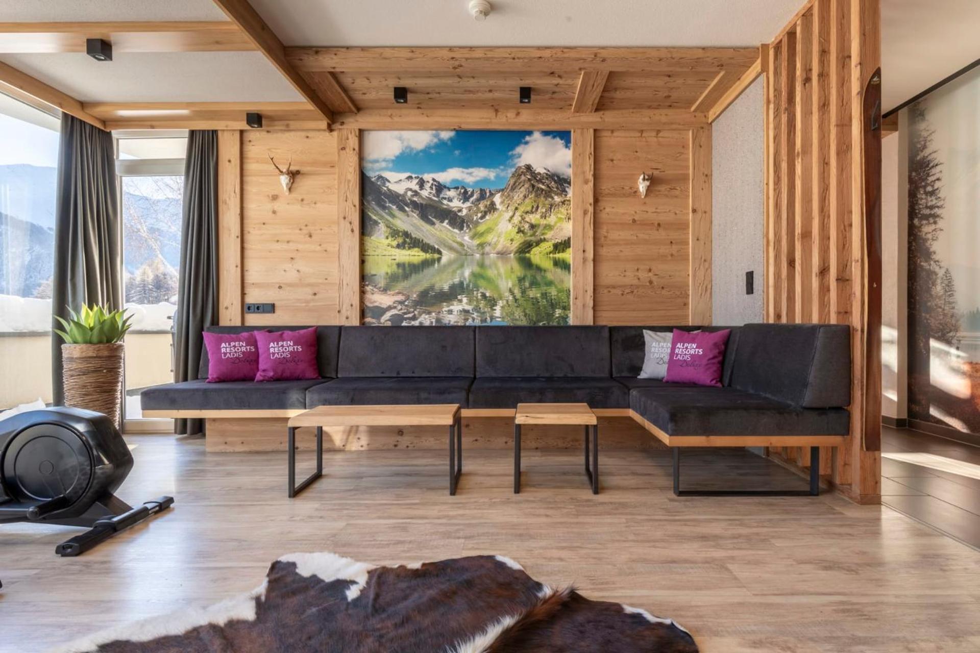 Alpenapart Ladis Ehemals Alpenapart Alexander Inklusive Sommer Bergbahnticket ภายนอก รูปภาพ