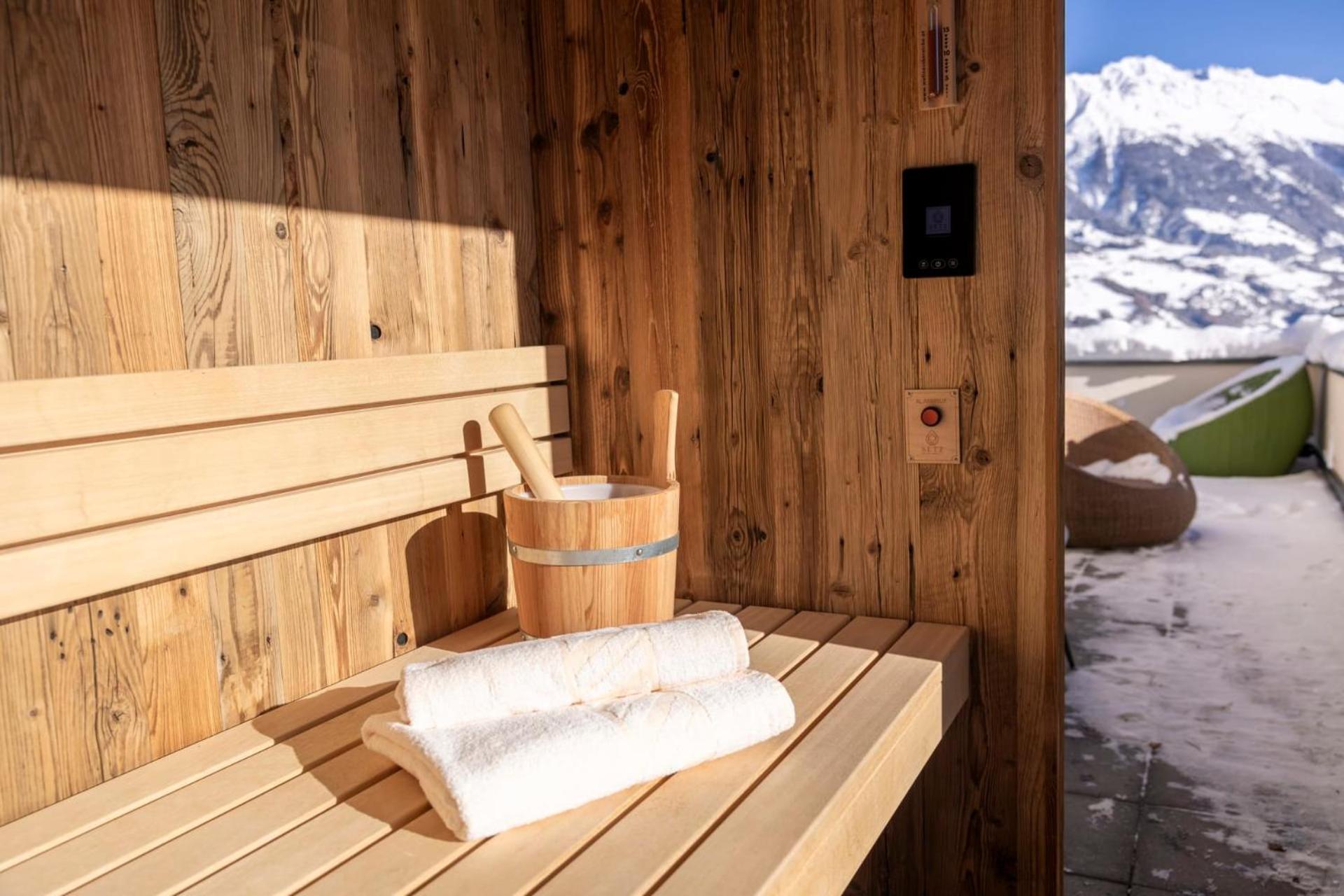Alpenapart Ladis Ehemals Alpenapart Alexander Inklusive Sommer Bergbahnticket ภายนอก รูปภาพ